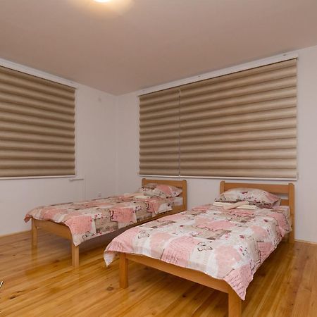 Appartamento Apartman Hajduk Konjic Esterno foto
